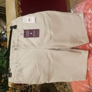 Shorts  size 10p Gloria Vanderbilt